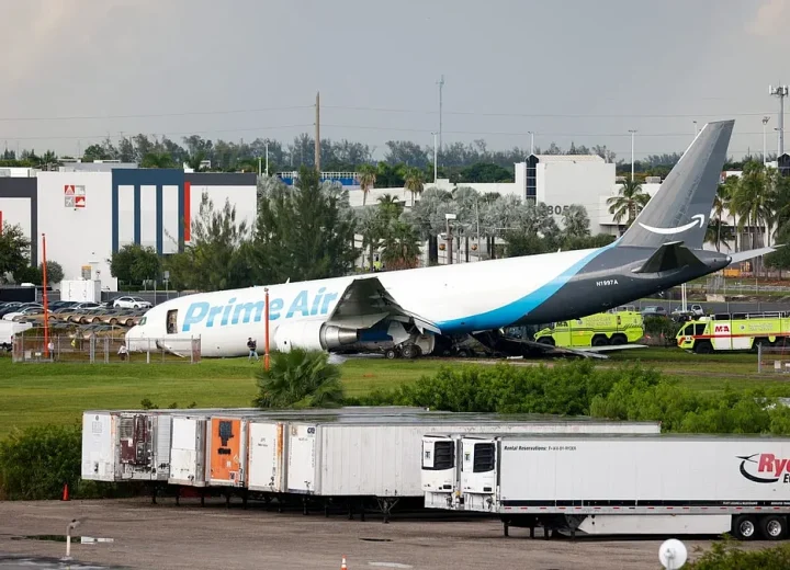 Amazon-cargo-plane