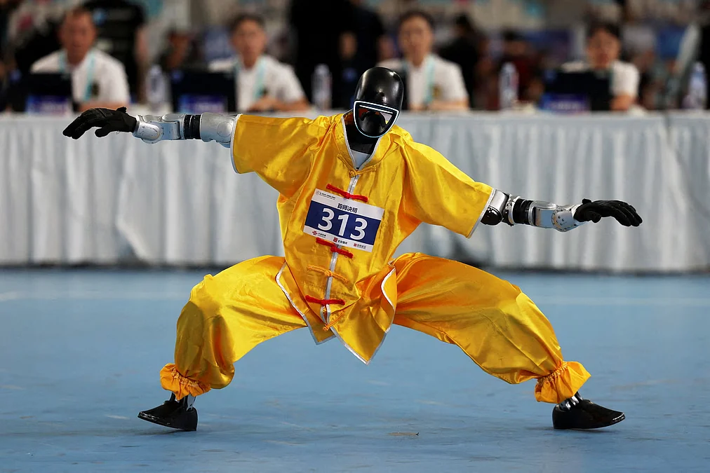 china-robot-001